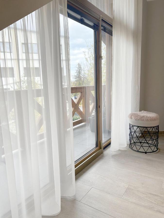 Moderny Apartman Swen S 2 Terasami Tatranská Lomnica Extérieur photo