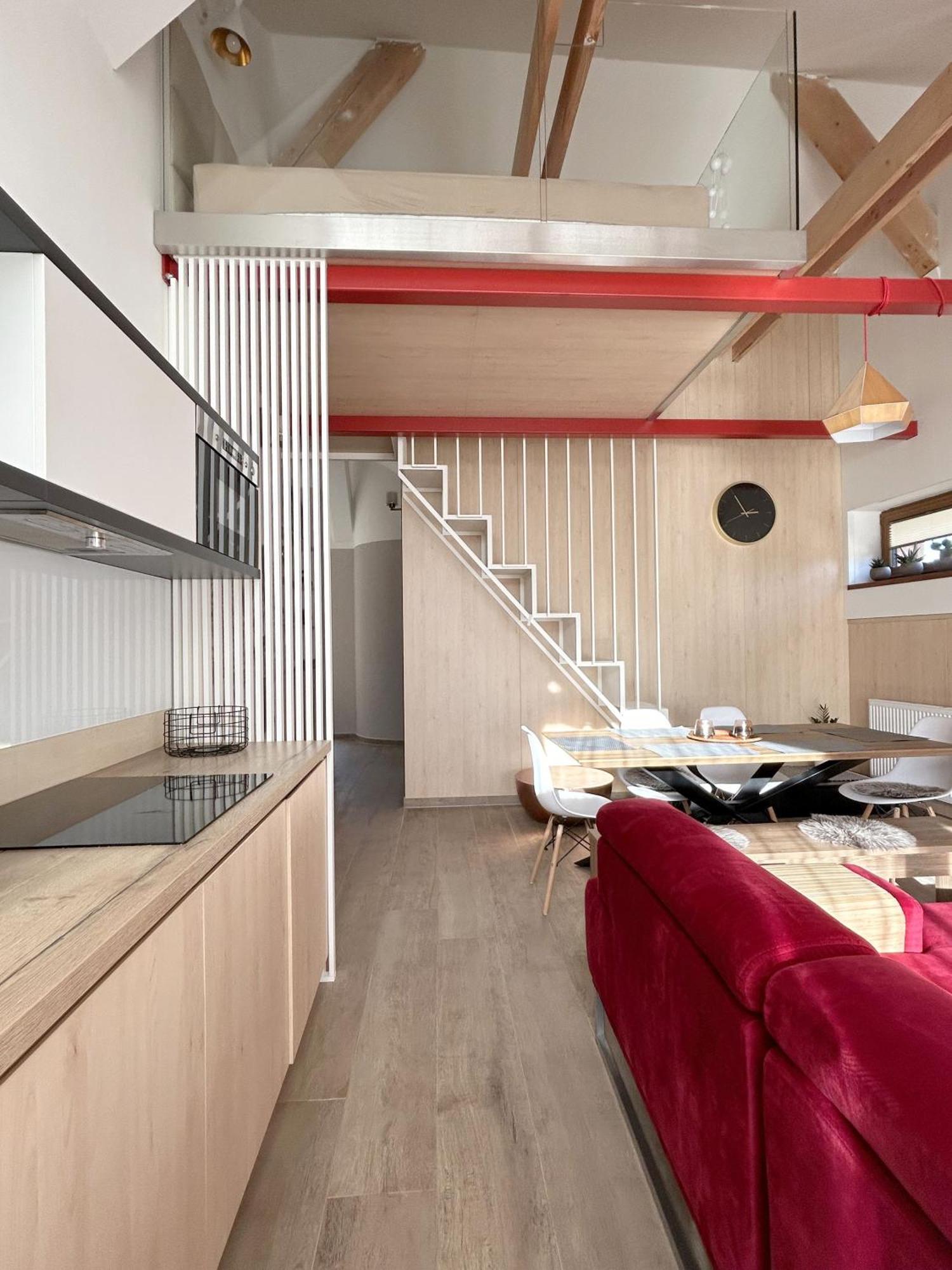 Moderny Apartman Swen S 2 Terasami Tatranská Lomnica Extérieur photo